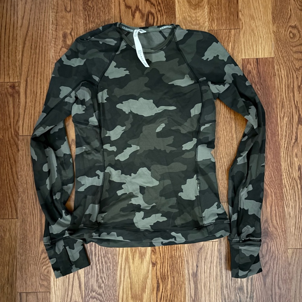 Lululemon Athletica Camouflage Long Sleeve Top